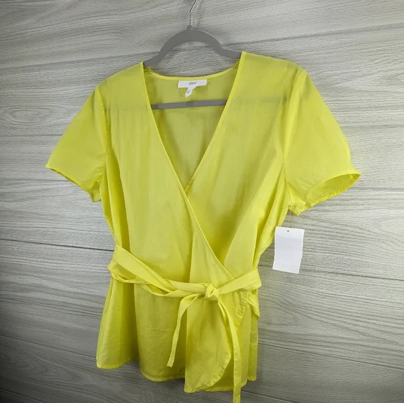 1901 Wrap Tie Waist Short Sleeve Top - Picture 6 of 8